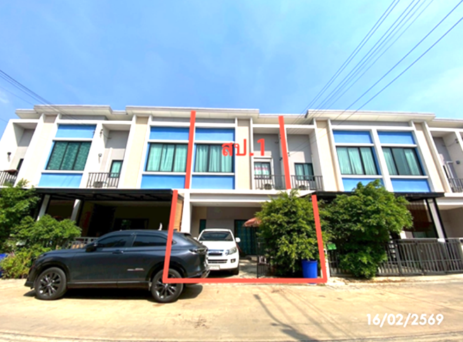 Townhouses for sale : TOWN HOUSE 18.1 Sq.w. Bang Khen Bangkok for 3.4M