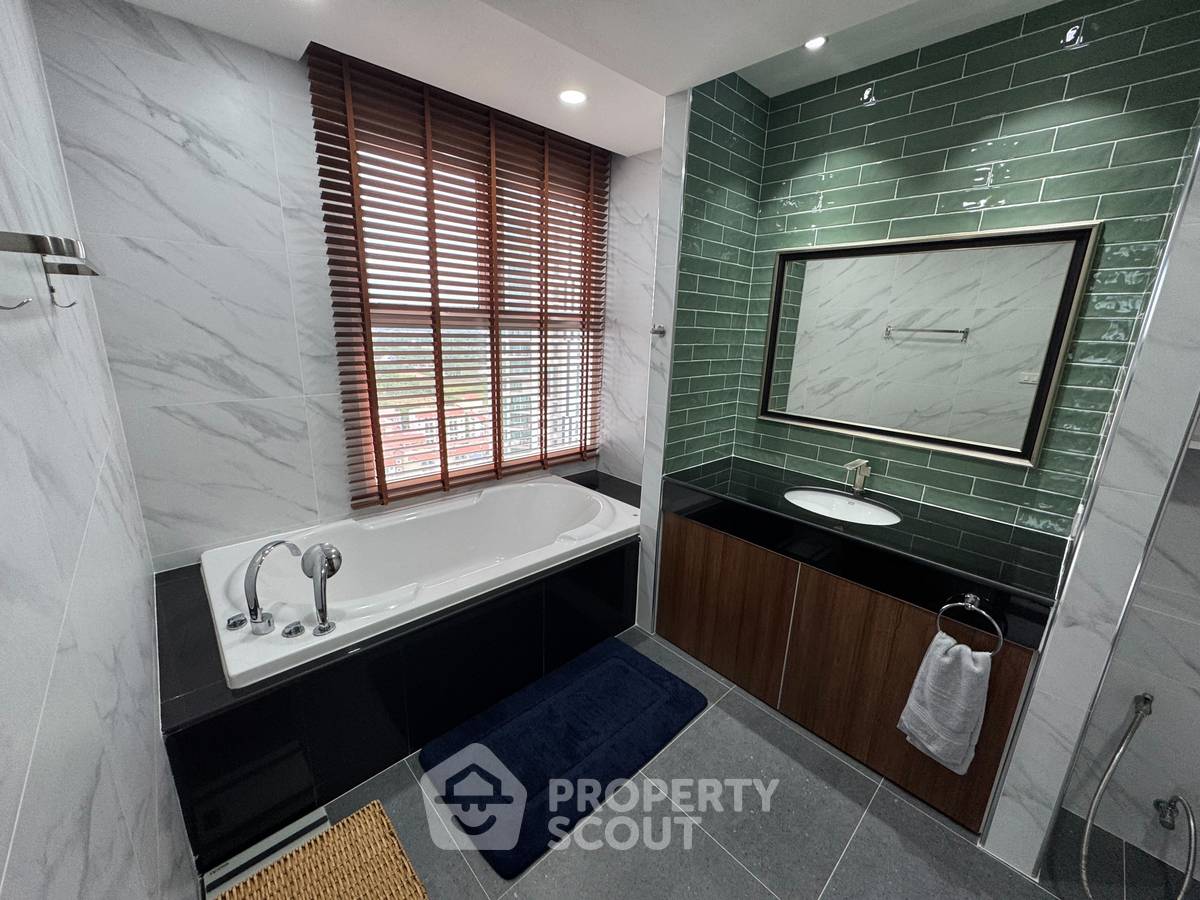 รูป คอนโด 2 ห้องนอน ให้เช่า La Royale Beach Condo ชั้น 22 (ID 2197028) - รูปที่ 10/19
