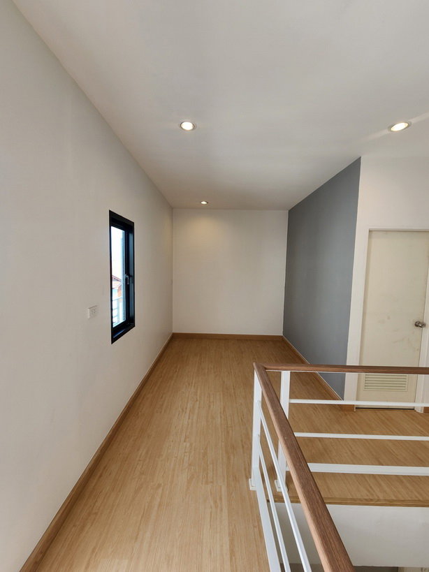 picture townhome modern 3 floor at nice watcharapol 9 - 16/22