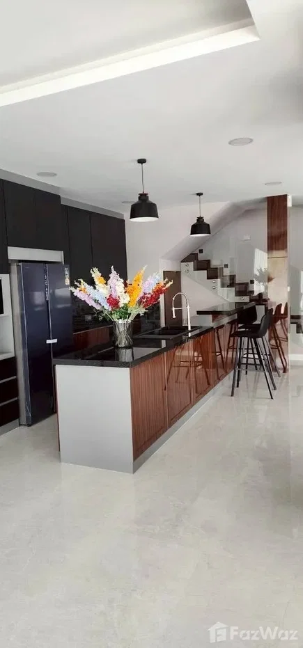รูป บ้านเดี่ยวให้เช่า 5 ห้องนอน ใน ห้วยใหญ่, ชลบุรี 6473790 - รูปที่ 2/16