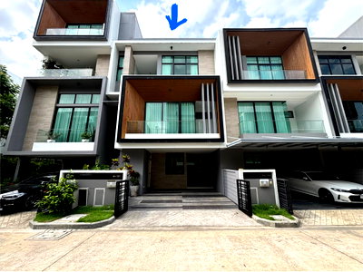 Home office for rent : ✨ Nirvana Define Srinakarin-Rama 9 Eligible for official company registration. Perfect for a luxury home office!