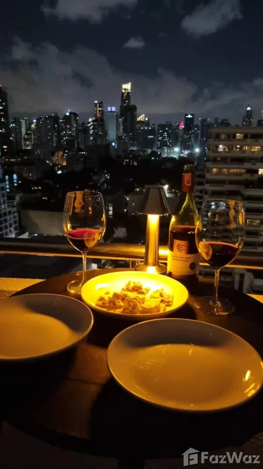 รูป คอนโด 3 ห้องนอน รีโนเวทใหม่ ชั้นสูง วิวเมือง ณ Supalai Place สุขุมวิท 39 5606373 - รูปที่ 8/11