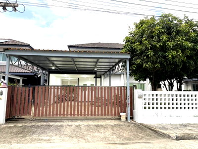 บ้านเดี่ยว ถนนรังสิต-นครนายก : ขายบ้านเดี่ยว ลีฟวิ่งนารา คลอง 4