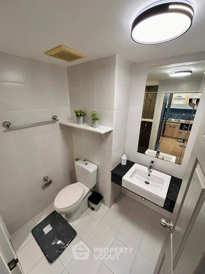 picture 1-BR Condo For Rent, A Space Play Ratchada - Sutthisarn, 5th Floor (ID 3005810) - 2/10