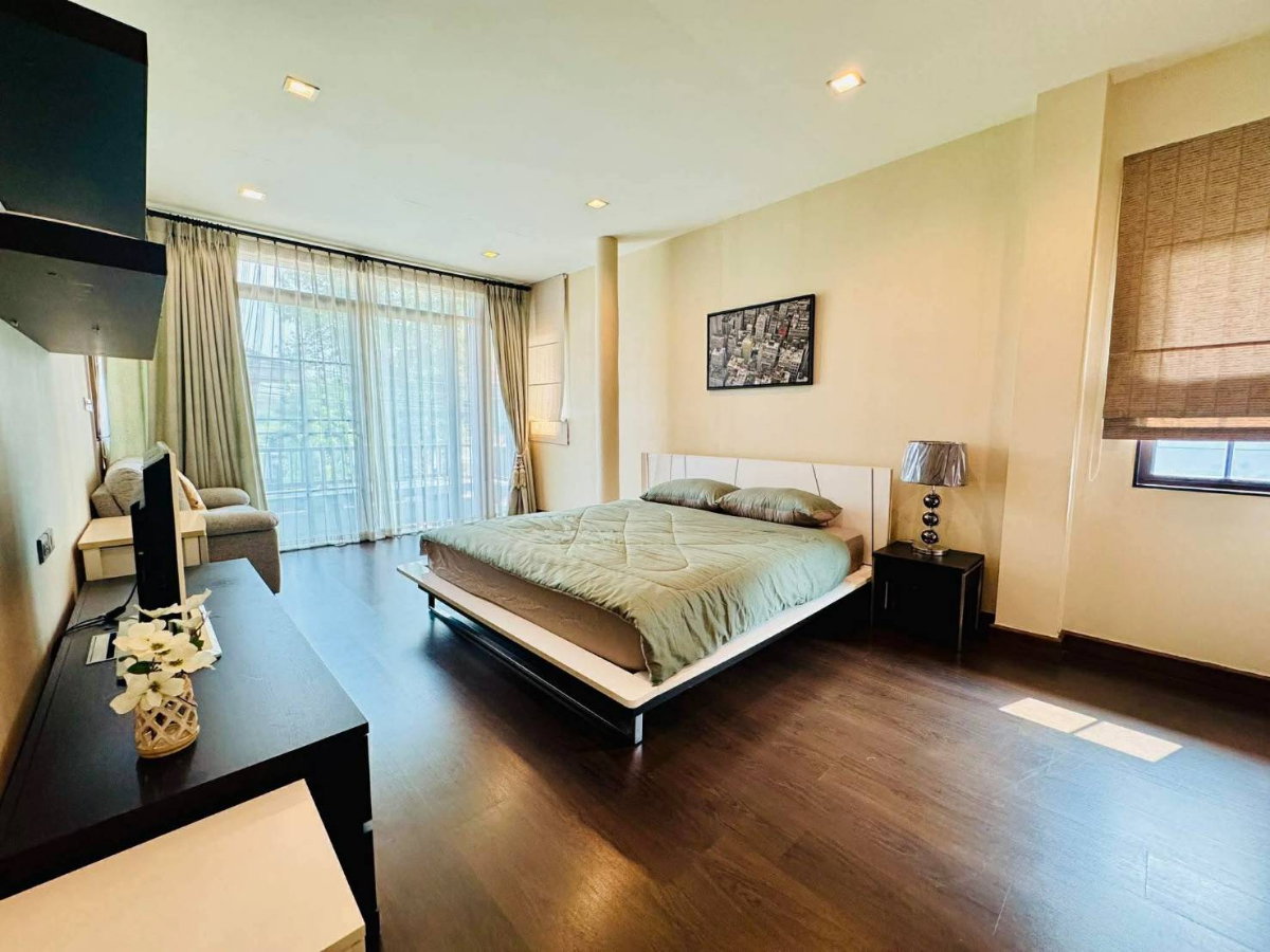 รูป ✨ให้เช่าบ้านเดี่ยวหรู เศรษฐสิริ สันทราย | บ้านสวยสไตล์ Luxury เฟอร์ครบ พร้อมเข้าอยู่ ใกล้เซ็นทรัลเฟสติวัลและรวมโชค 💎 - รูปที่ 12/36
