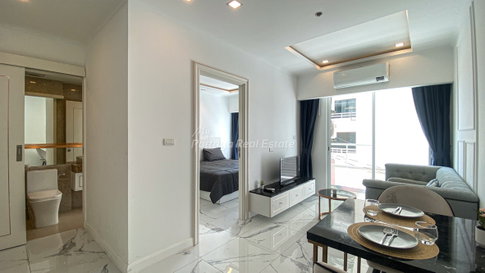 🛏️ 1 ห้องนอน - 🛁 1 ห้องน้ำ - 🏙️ City View - 🇹🇭 ชื่อไทย - 🏢 Empire Tower Jomtien - รหัส: EMPIR22