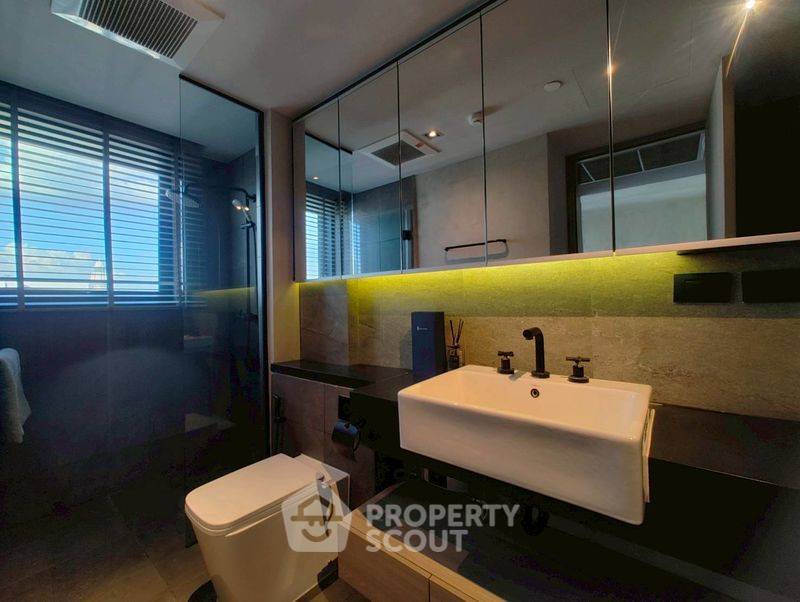 รูป คอนโด 3 ห้องนอน ชั้น 41 130 ตร.ม. โครงการ The Lofts Asoke ใกล้ MRT เพชรบุรี 300 ม. (ID 449378) - รูปที่ 13/14