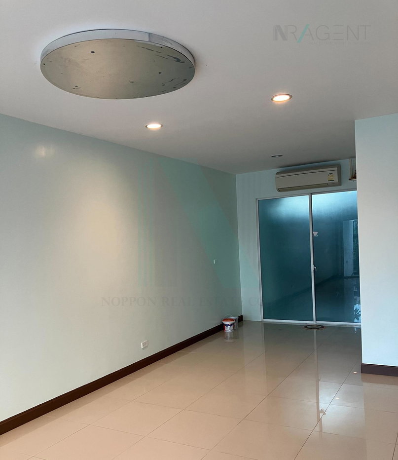 รูป 📌 ขายทาวน์โฮม โครงการ บ้านกลางเมือง เอส เซนต์ ศรีนครินทร์ 3 ชั้น 4 ห้องนอน 4 ห้องน้ำ - รูปที่ 8/8