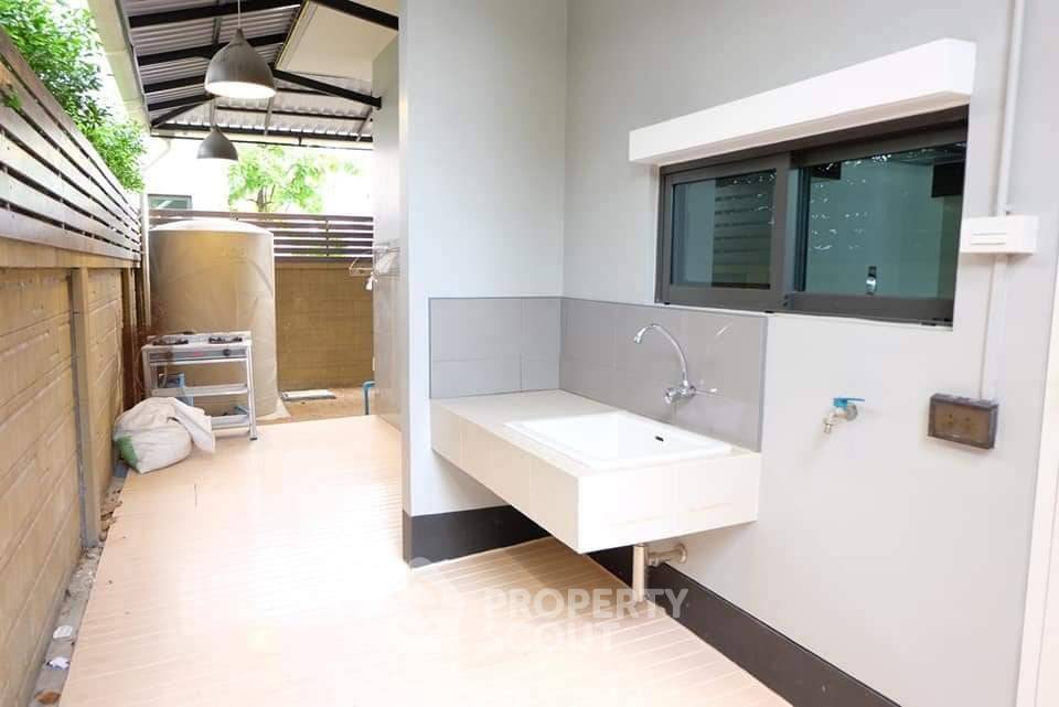 picture 4-BR House For Rent At Setthasiri Onnut-Srinakarin, Near ARL Ban Thap Chang (ID 1442279) - 20/25