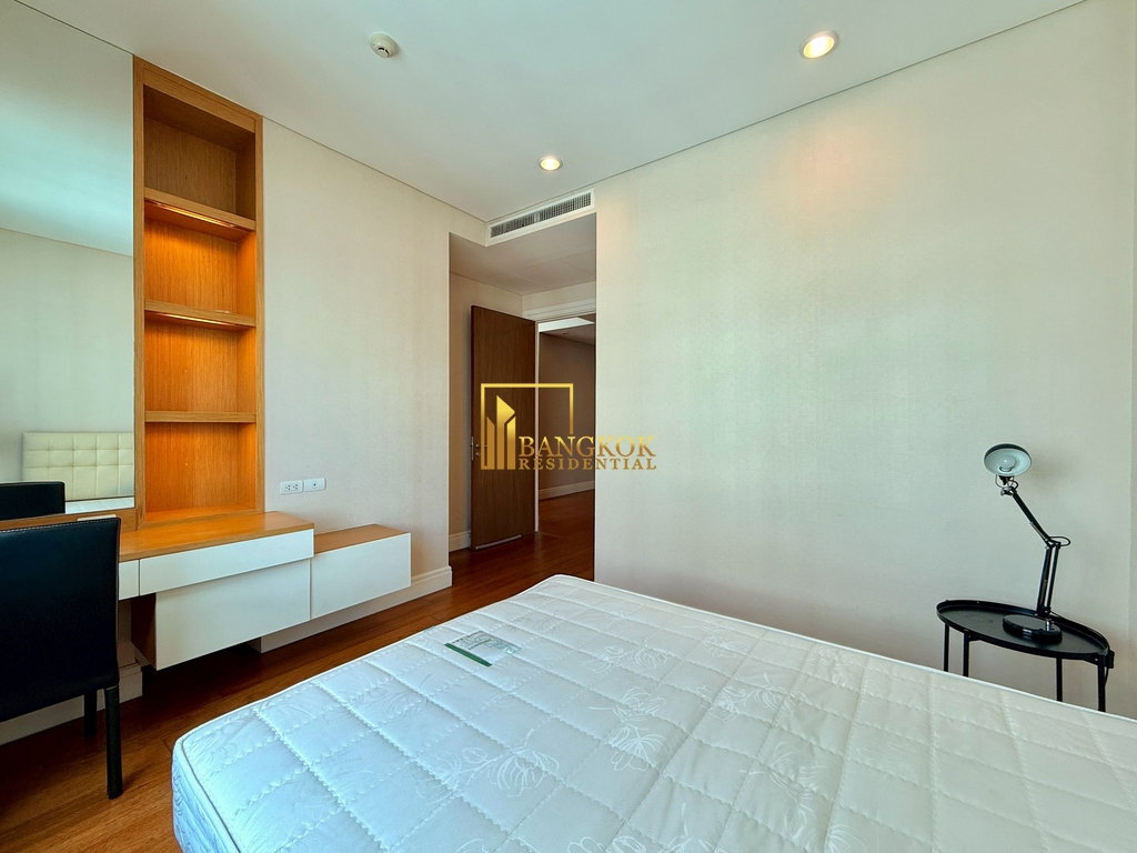 picture Bright Sukhumvit 24 | Gorgeous 3 Bedroom Duplex Condo - BR6778CD - 14/39
