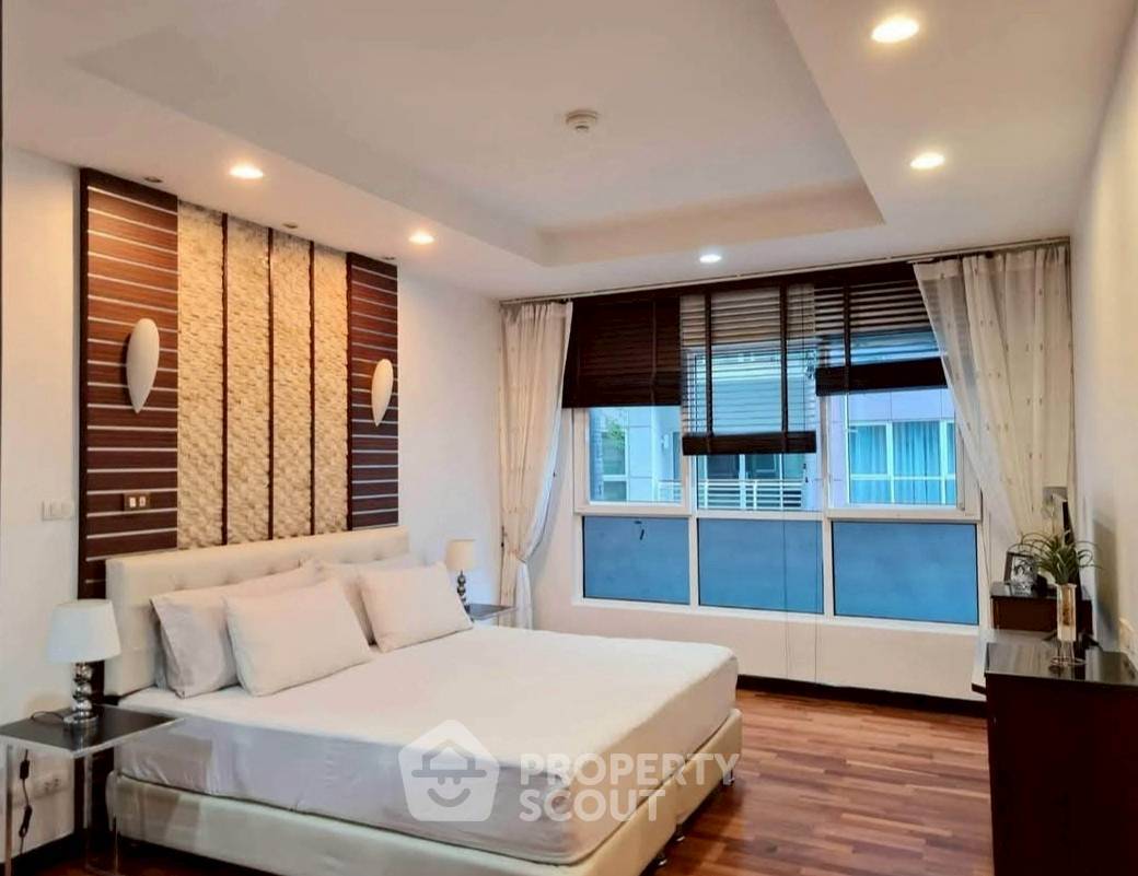 รูป คอนโด 2 ห้องนอน 107 ตร.ม. อเวนิว 61 ใกล้ BTS ทองหล่อ 400 ม. (ID 2299706) - รูปที่ 5/9