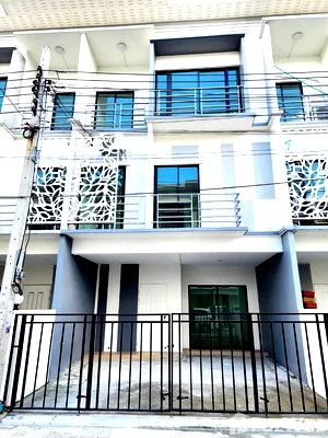 Townhouses for sale : 3 Bedroom Townhouse for sale at @Nice Watcharapol 9  6475484