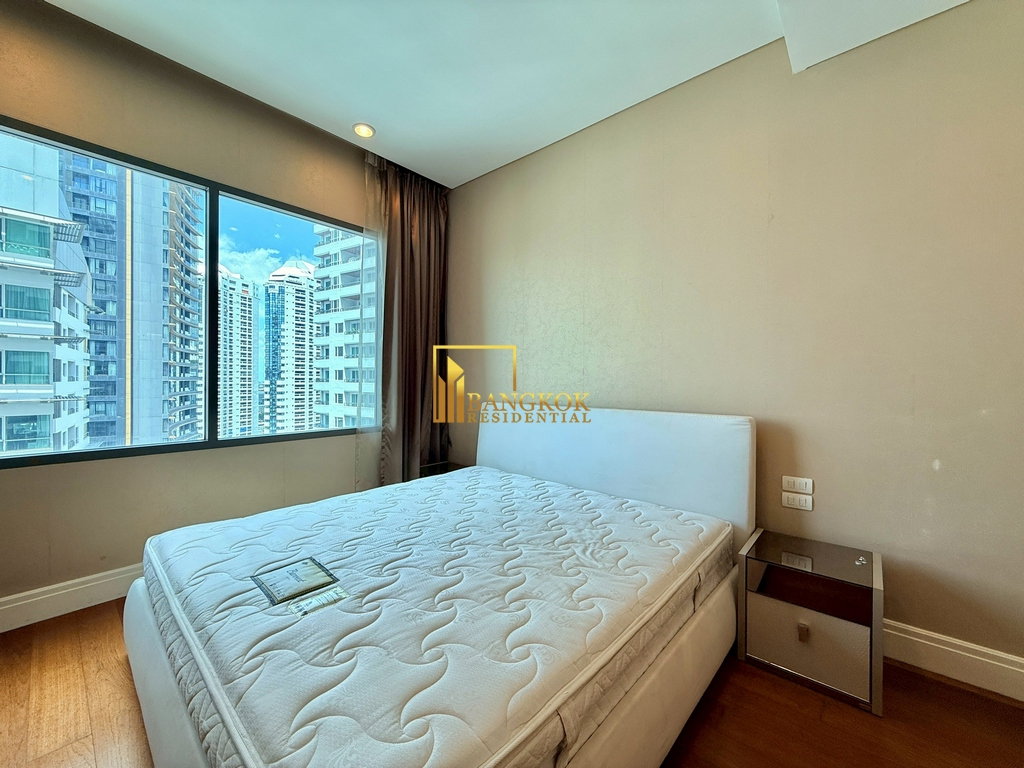 picture Bright Sukhumvit 24 | Gorgeous 3 Bedroom Duplex Condo - BR6778CD - 17/39