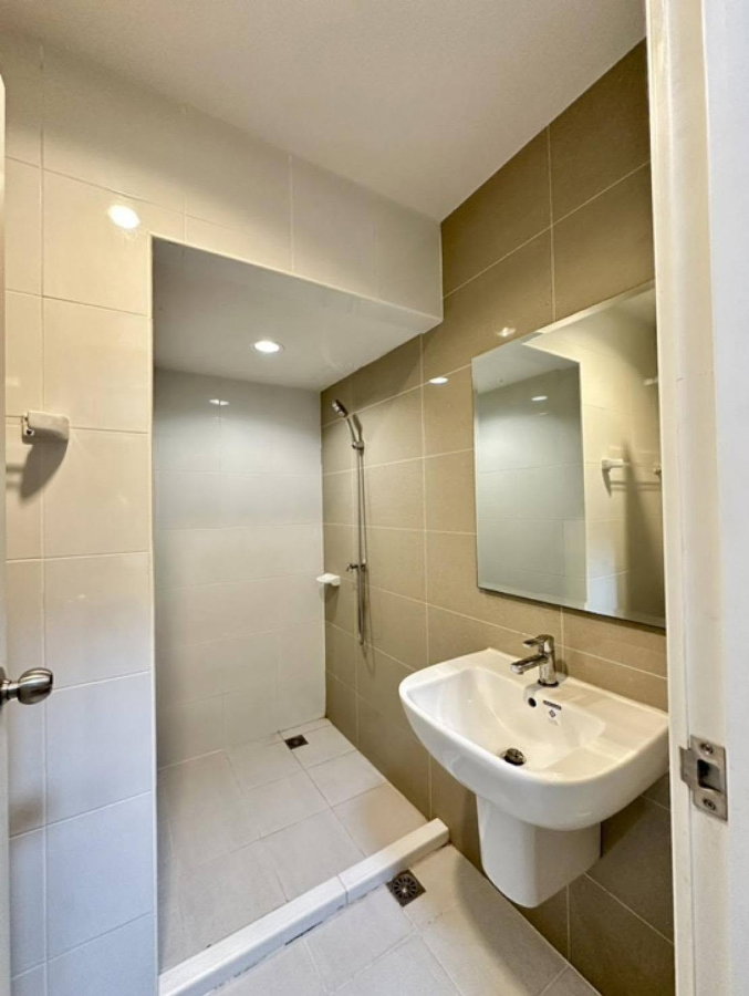 รูป ปล่อยเช่า ทำออฟฟิศได้ เเต่งให้พร้อม‼️ 🏘️ทาวน์โฮม 2 ชั้น👀 หน้าบ้านไม่ชนใคร👀 - รูปที่ 39/39