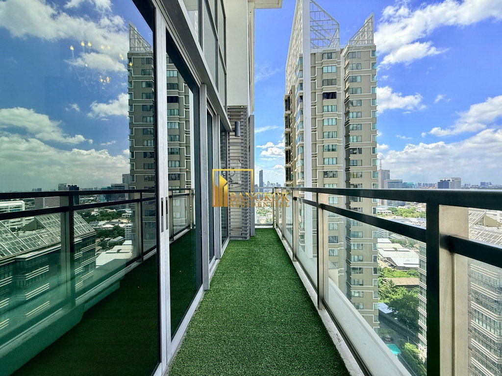 picture Bright Sukhumvit 24 | Gorgeous 3 Bedroom Duplex Condo - BR6778CD - 6/39