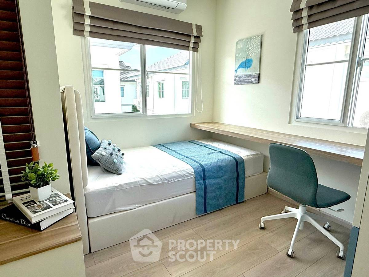 รูป บ้าน 4 ห้องนอน เช่าได้ พร้อมรับสัตว์เลี้ยง โครงการ Villaggio 3 ศรีนครินทร์-บางนา (ID 3003349) - รูปที่ 8/15