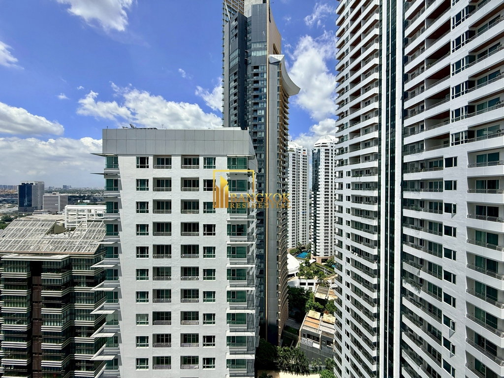 picture Bright Sukhumvit 24 | Gorgeous 3 Bedroom Duplex Condo - BR6778CD - 24/39