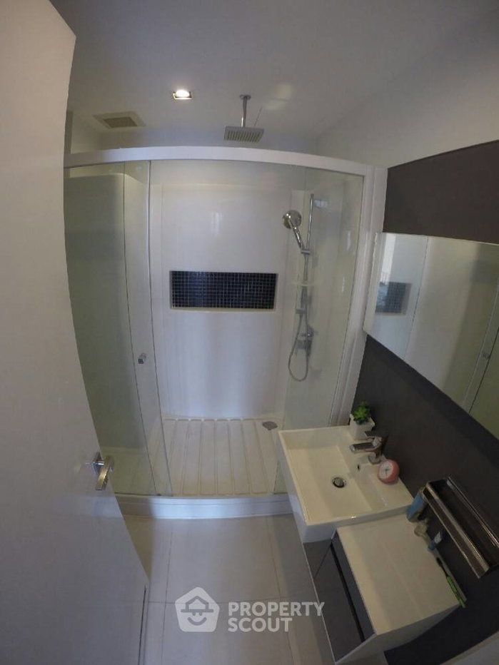 รูป ใกล้ BTS ปุณณวิถี 100 ม. ขายคอนโด 1 ห้องนอน The Room Sukhumvit 62 (ID 386655) - รูปที่ 4/12