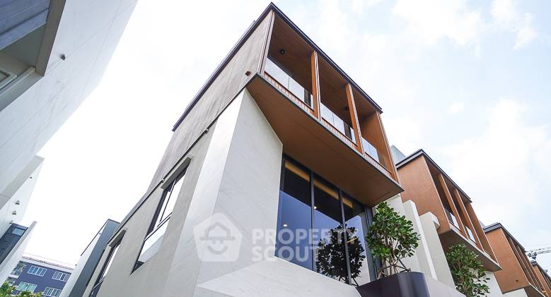 รูป บ้านเดี่ยว 4 ห้องนอน ขาย, เมย์ฟิลด์ เลน รัชดา-ลาดพร้าว ใกล้ MRT รัชดาภิเษก (ID 1445745) - รูปที่ 3/19
