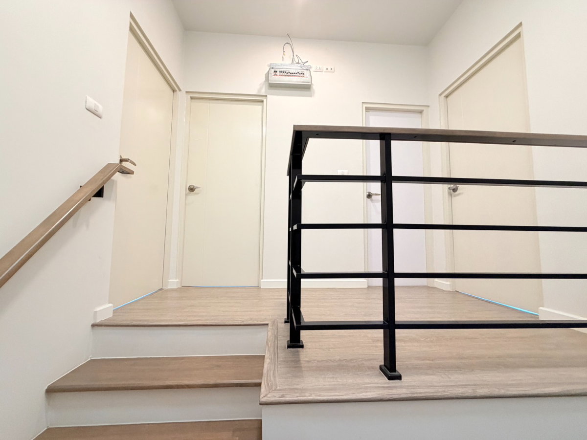picture For Sale Townhome Siri Place Ratchapruek346 - 10/20