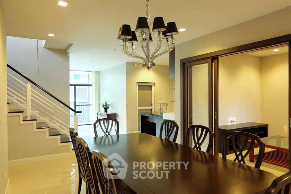 picture 4-BR House For Rent At Setthasiri Onnut-Srinakarin, Near ARL Ban Thap Chang (ID 1442279) - 7/25