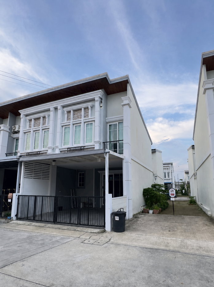 รูป Golden Town สุขุมวิท‑BTS แบริ่ง (หลังมุม) ทาวน์โฮม 2 ชั้น หลังริม ฟังก์ชันใหญ่ เหมาะอยู่อาศัย / Home Office - รูปที่ 1/41