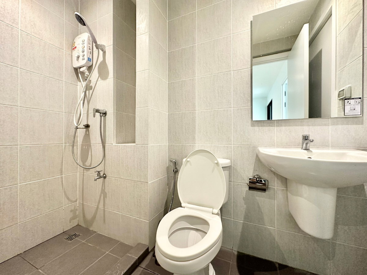 picture iCondo Serithai Green Space: Convenient & Relaxing Condo for Rent - 9/20