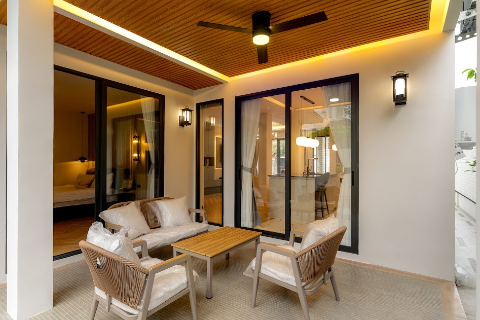 picture Luxury 2-Storey Pool Villa with Private Swimming Pool #C4MG100524 - 4/31
