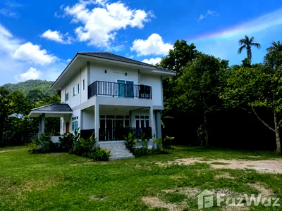 Houses for rent Surat Thani : 3 Bedroom House for rent in Maret, Surat Thani  6390452