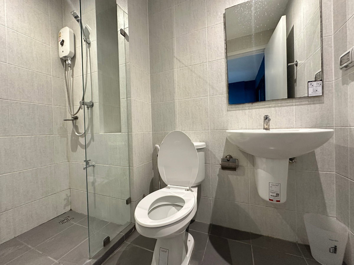 picture iCondo Serithai Green Space: Convenient & Relaxing Condo for Rent - 4/12
