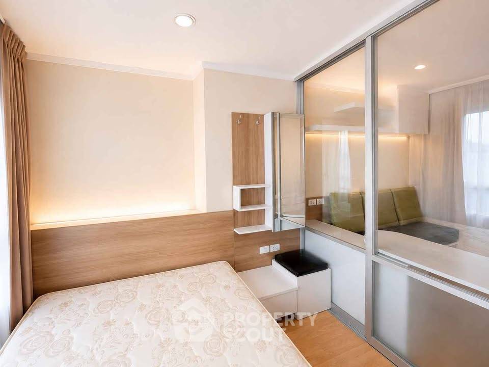 รูป คอนโด 1 ห้องนอน 26 ตร.ม. โครงการลุมพินี เพลส ศรีนครินทร์-หัวหมาก ใกล้ ARL หัวหมาก 300 ม. (ID 3009704) - รูปที่ 6/9