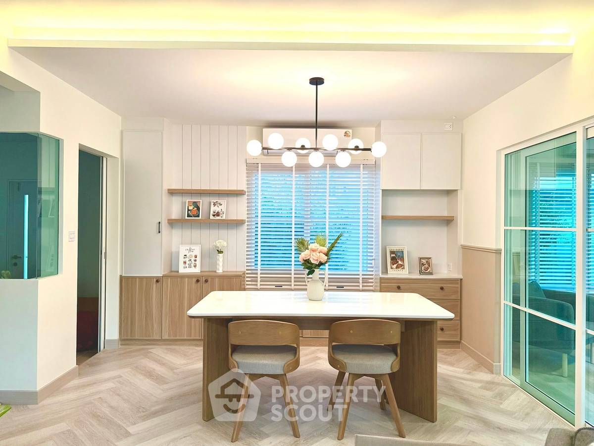 รูป บ้าน 4 ห้องนอน เช่าได้ พร้อมรับสัตว์เลี้ยง โครงการ Villaggio 3 ศรีนครินทร์-บางนา (ID 3003349) - รูปที่ 15/15