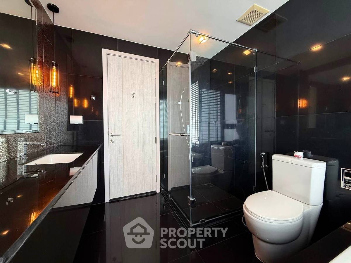 รูป คอนโด 2 ห้องนอน ราคาดี ที่ Rhythm Sukhumvit 36-38 ชั้น 18 ใกล้ BTS ทองหล่อ 300 ม. (ID 3008724) - รูปที่ 13/19