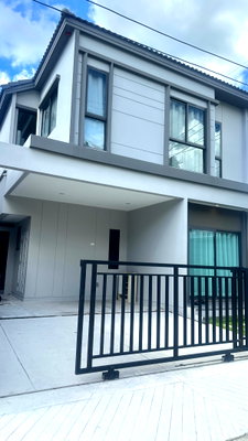 บ้านเดี่ยวให้เช่า : ให้เช่าบ้าน V Compound รังสิต-วิภาวดี 3 นอน 3 น้ำ มีสวนข้างบ้าน ใกล้ทางด่วนและมหาลัย