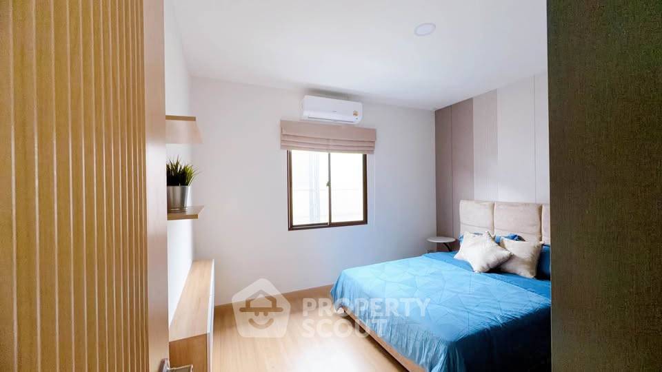 รูป บ้านเช่า 4 ห้องนอน ขนาด 200 ตร.ม. ตะเคียนเตี้ย บางละมุง ชลบุรี (ID 3005414) - รูปที่ 12/14