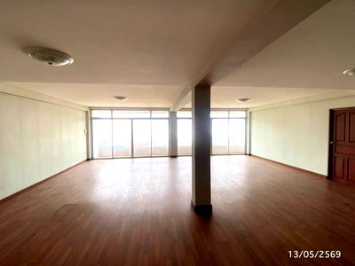 CONDO 112.6 Sq.m. Khlong Luang Pathumthani for 2.2M