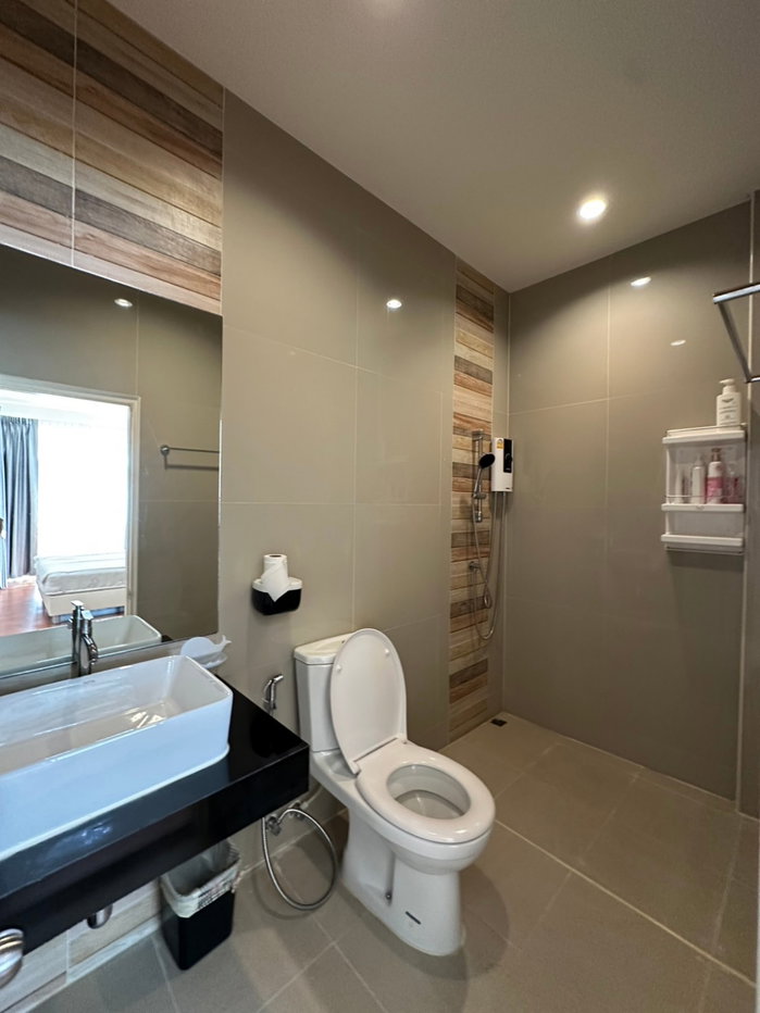 รูป 🏡✨ ให้เช่าทาวน์โฮม 3 ชั้น ใจกลางห้วยขวาง – เหม่งจ๋าย 📍 ซอยประชาอุทิศ | ทำเลศักยภาพ ใกล้รัชดา พระราม 9 และลาดพร้าว - รูปที่ 7/9