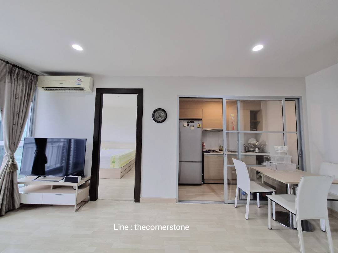 รูป คอนโดห้องใหญ่ 🎉 1 ห้องนอน 𝟱𝟭 ตร.ม. “ 𝐑𝐡𝐲𝐭𝐡𝐦 รัชดา ” ใกล้ MRT- สถานีรัชดาภิเษก  [251122] - รูปที่ 8/17
