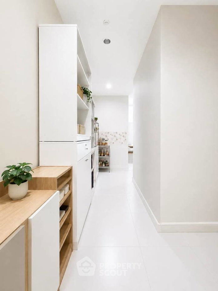 รูป คอนโด 2 ห้องนอน 100 ตร.ม. ให้เช่า Chamchuri Residence ใกล้ MRT สามย่าน 100 ม. (ID 3007184) - รูปที่ 4/9
