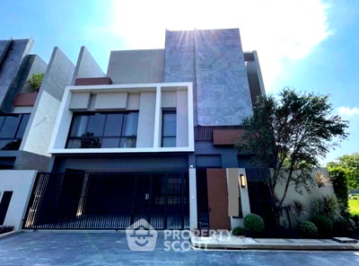 บ้านเดี่ยวให้เช่า : บ้าน 4 ห้องนอน ให้เช่า บ้านบูก้าน กรุงเทพกรีฑา เลี้ยงสัตว์ได้ ฮัวหมาก (ID 3004782)