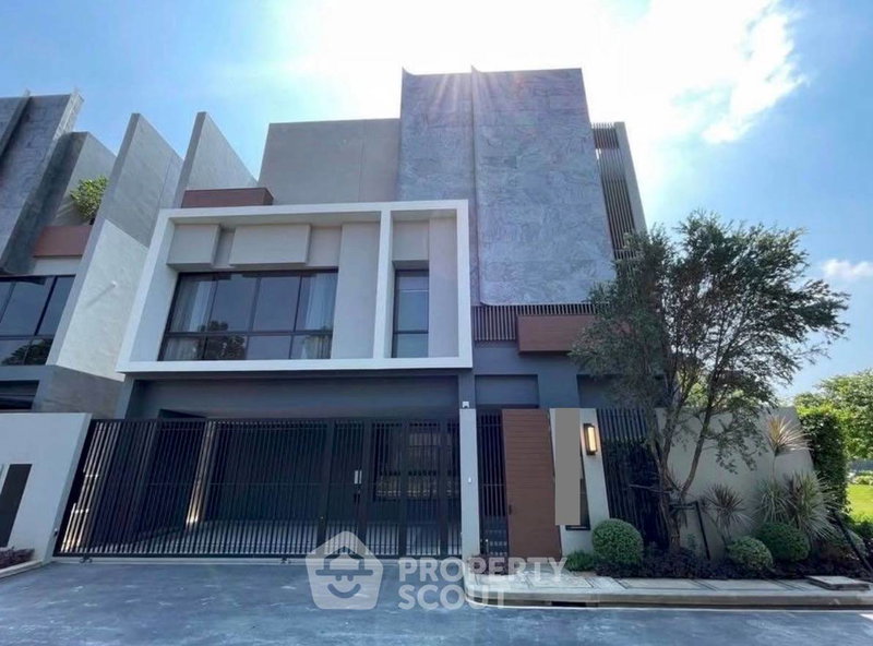 บ้านเดี่ยวให้เช่า : บ้าน 4 ห้องนอน ให้เช่า บ้านบูก้าน กรุงเทพกรีฑา เลี้ยงสัตว์ได้ ฮัวหมาก (ID 3004782)