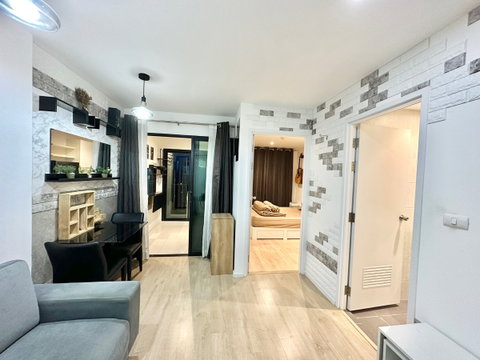 iCondo Serithai Green Space: Convenient & Relaxing Condo for Rent