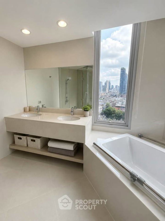 รูป คอนโด 2 ห้องนอน 100 ตร.ม. ให้เช่า Chamchuri Residence ใกล้ MRT สามย่าน 100 ม. (ID 3007184) - รูปที่ 8/9