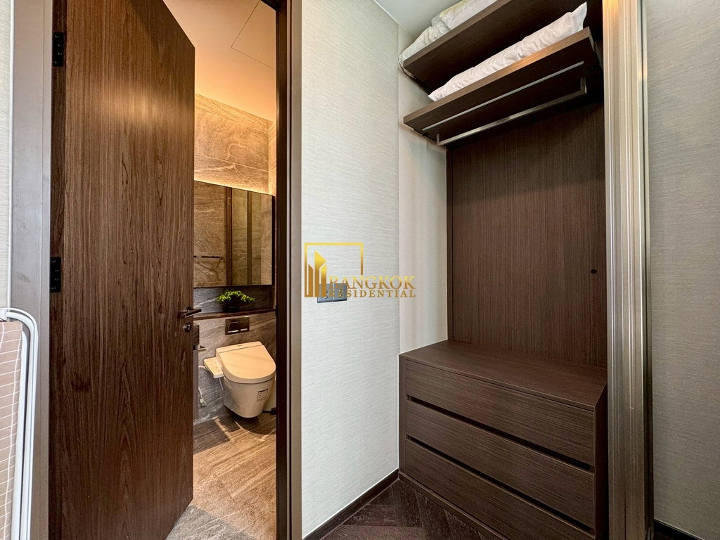 รูป The Esse Sukhumvit 36 | Chic 1 Bedroom Luxury Condo - BR12252CD - รูปที่ 17/36
