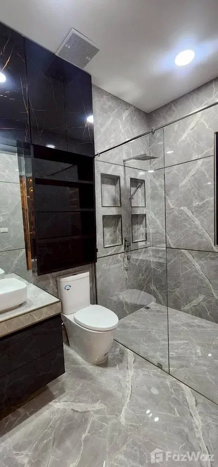 รูป วิลล่าให้เช่า 5 ห้องนอน ในโครงการ The Shades Villas 6475301 - รูปที่ 37/43