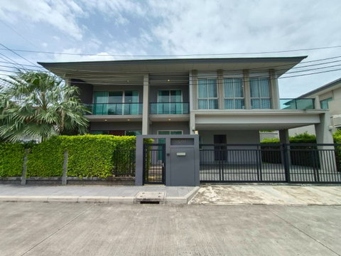 HR3531ให้เช่าบ้านเดี่ยวหรูหลังมุม เดอะปาล์ม บางนา-วงแหวน (The Palm Bangna-Wongwaen) ใกล้ Mega Bangna ทำเลสุขาภิบาล 2