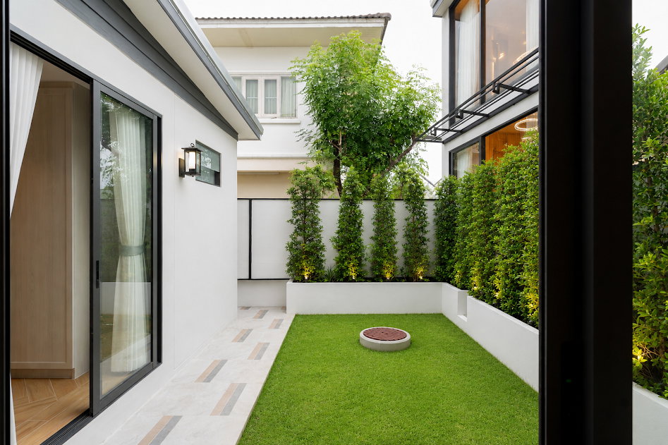 picture Luxury 2-Storey Pool Villa with Private Swimming Pool #C4MG100524 - 5/31