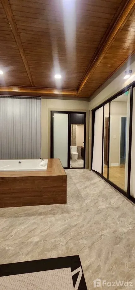 รูป วิลล่าให้เช่า 5 ห้องนอน ในโครงการ The Shades Villas 6475301 - รูปที่ 39/43