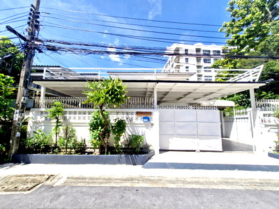 Houses for rent : HK0480, House for rent 3 Br.,Huaikhwang