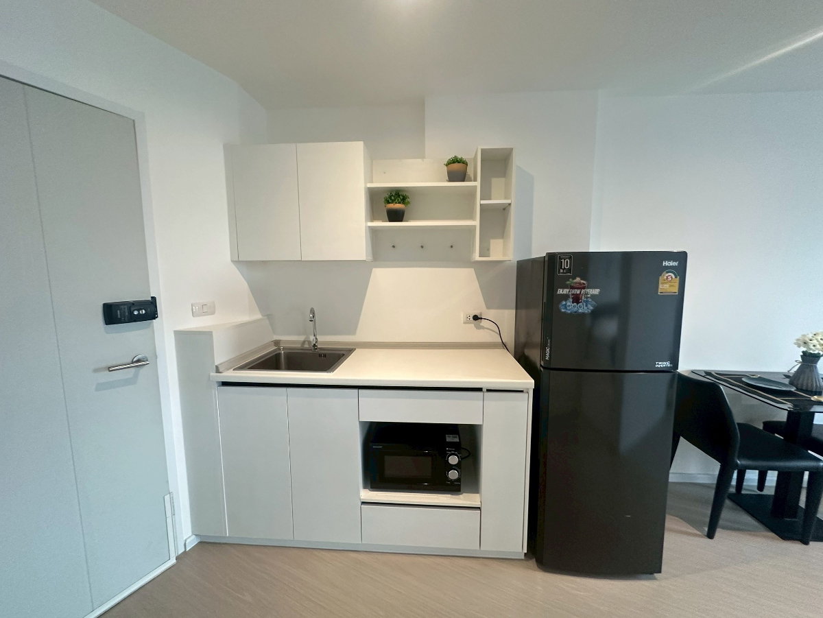 picture iCondo Serithai Green Space: Convenient & Relaxing Condo for Rent - 15/20